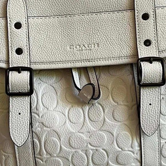 💰SOLD - CH767- Coach Hitch Backpack in Signature Leather - Picture 5 of 13